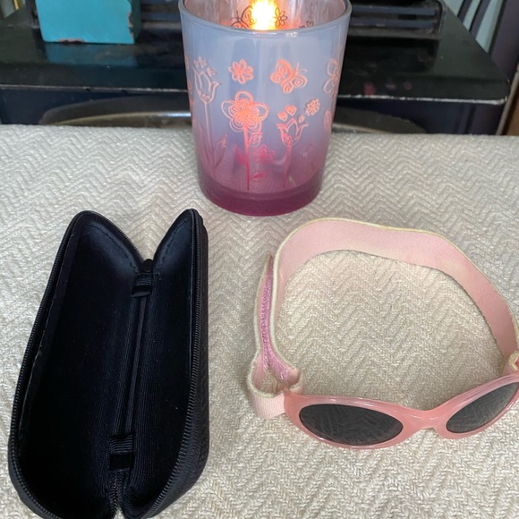 Baby Sunglasses by Baby Blanket - Picture 6 of 7